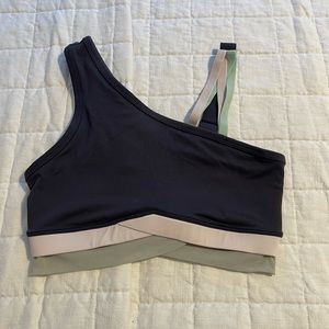 Fabletics Sports Bra